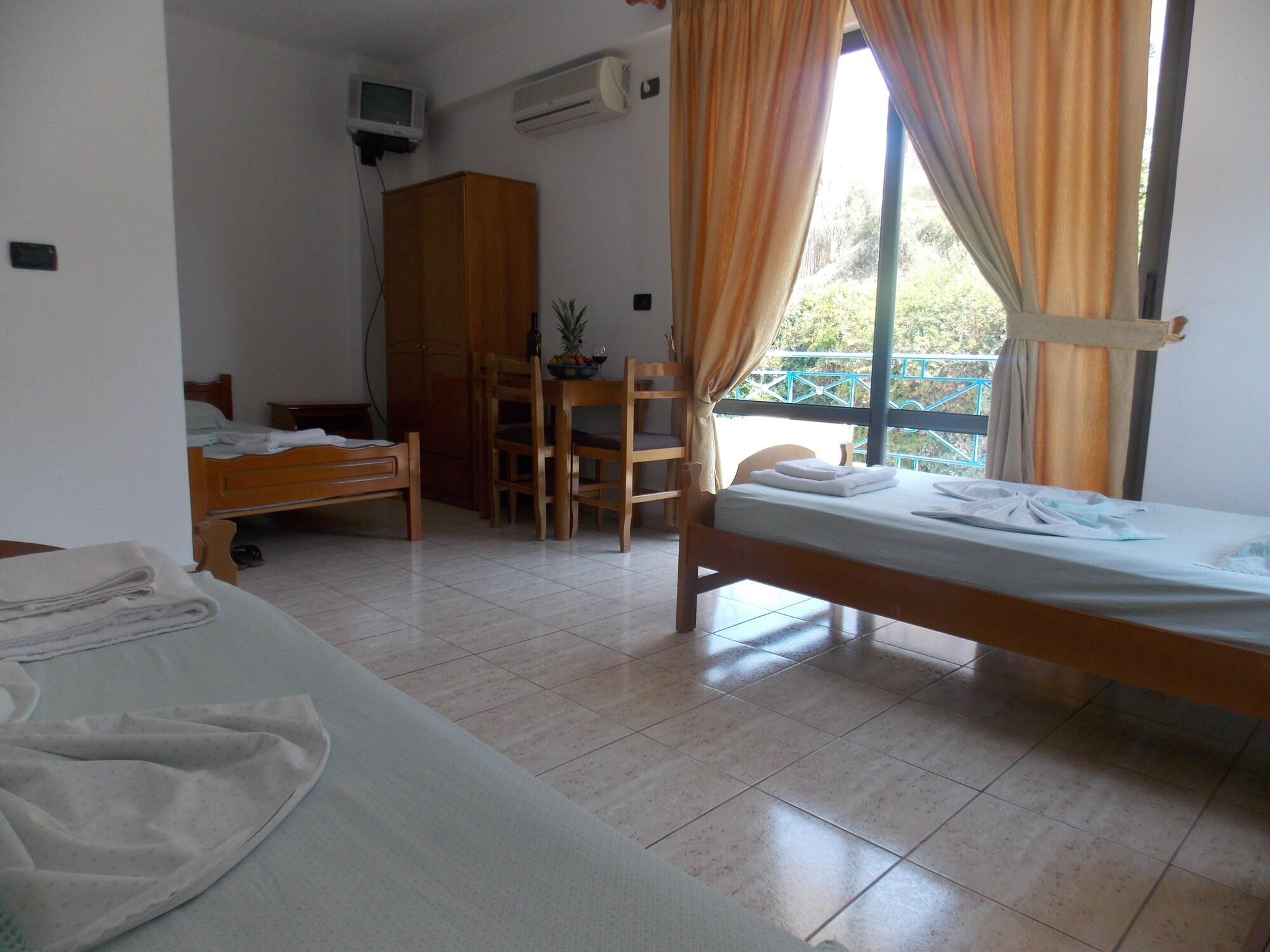 Blue Residence Saranda Dış mekan fotoğraf